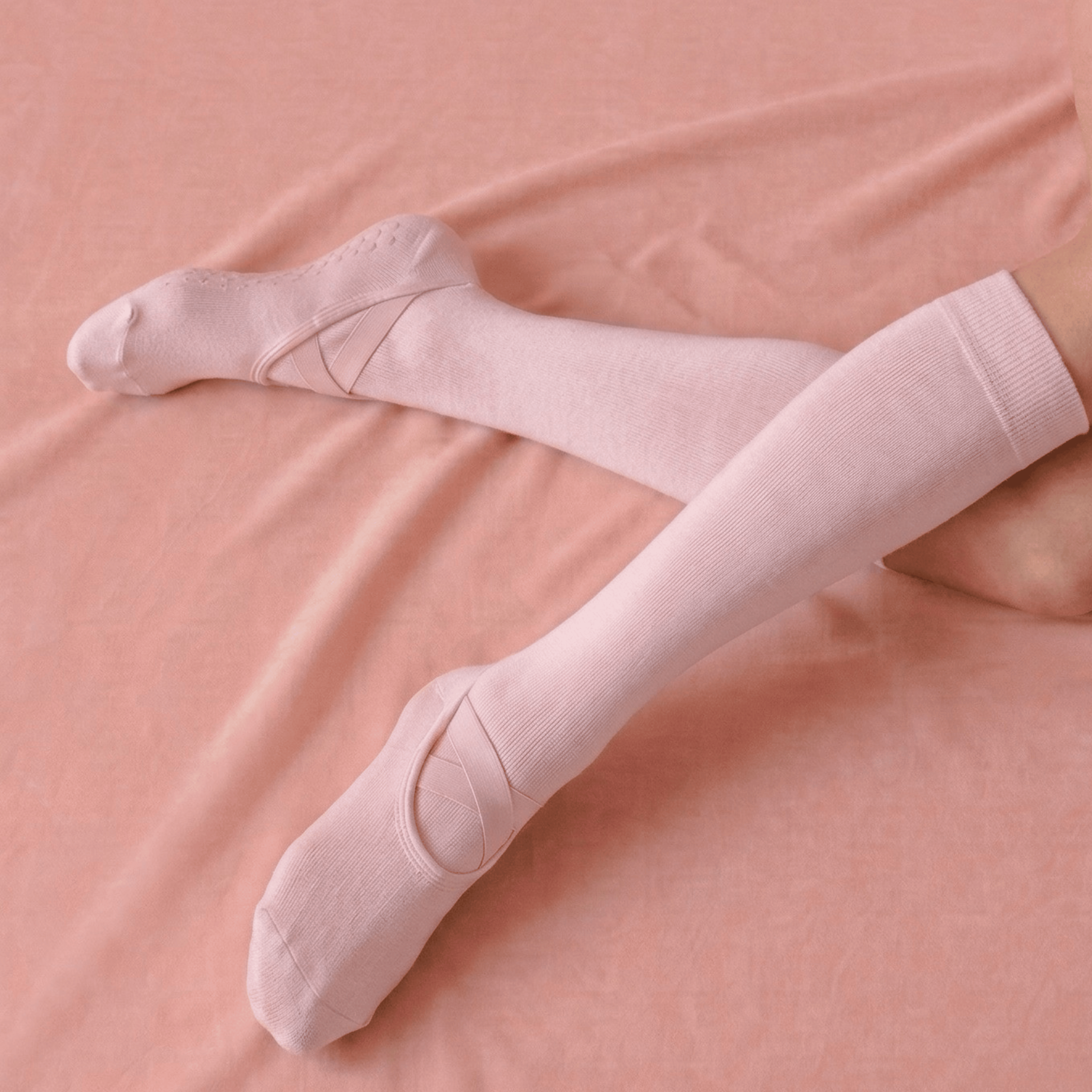 Élan Ballet Grip Socks